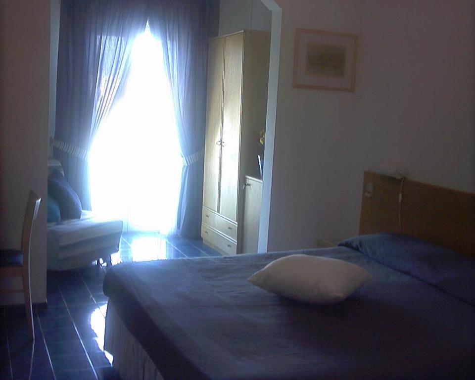Hotel La Baia Понца Номер фото
