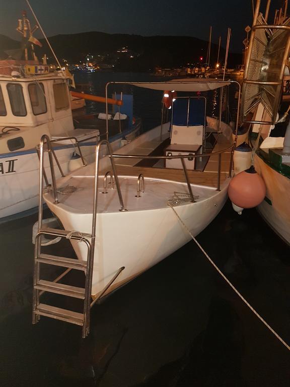 Hotel La Baia Понца Экстерьер фото